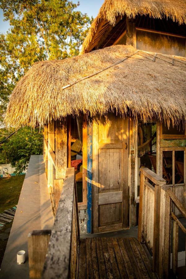 Vertical House Bali ウルワツ エクステリア 写真